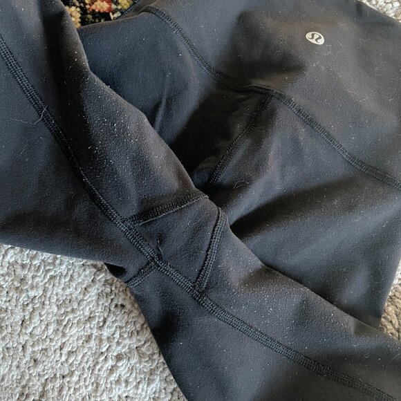 Lululemon Wunder Under Leggings - Picture 3 of 3